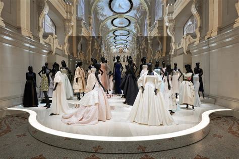 musée des arts décoratifs dior|dior couturier du rêve.